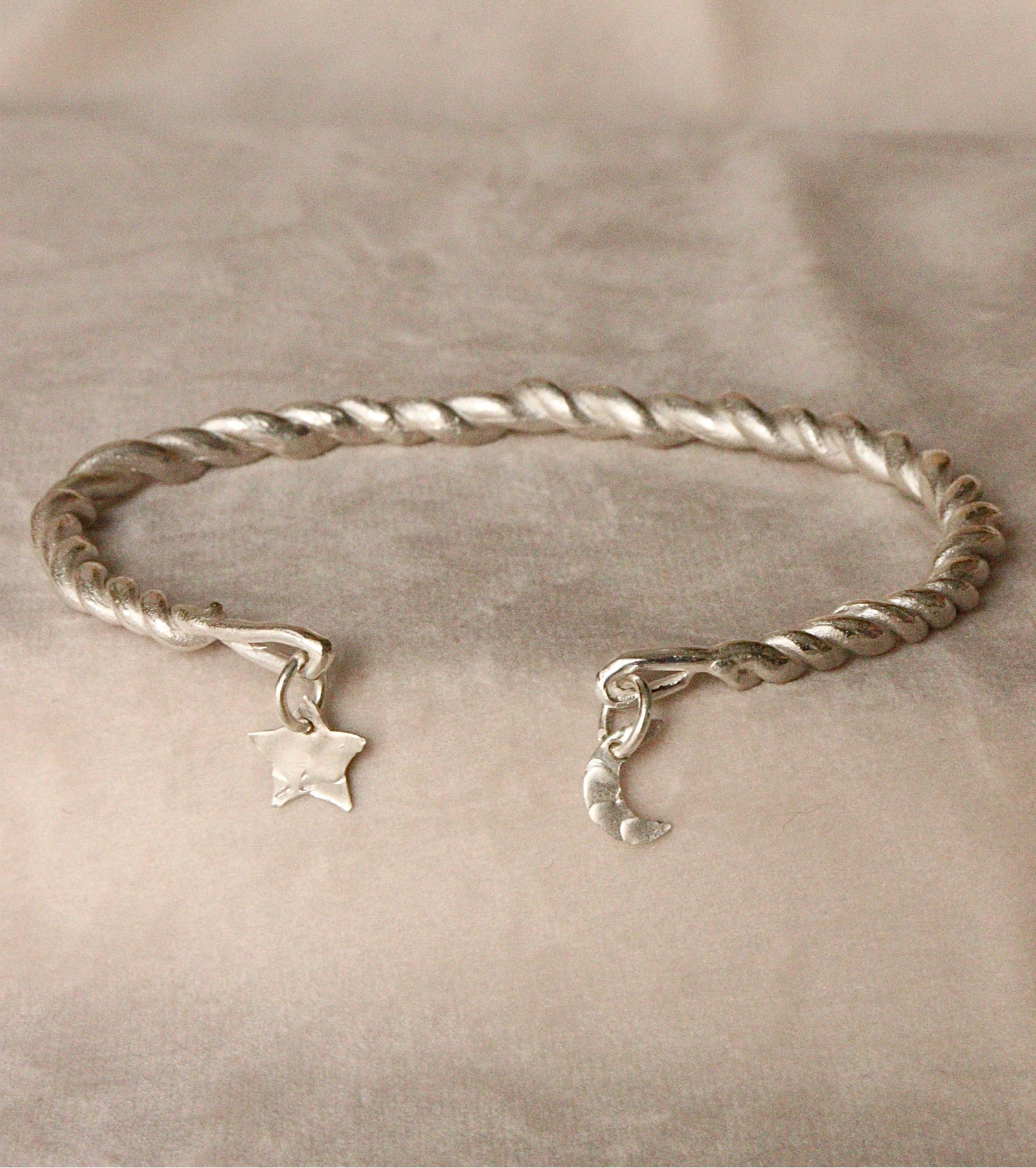 Tumbling Waves Bangle