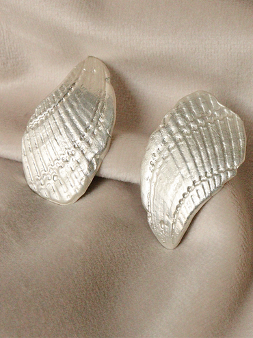 Large Shell Studs