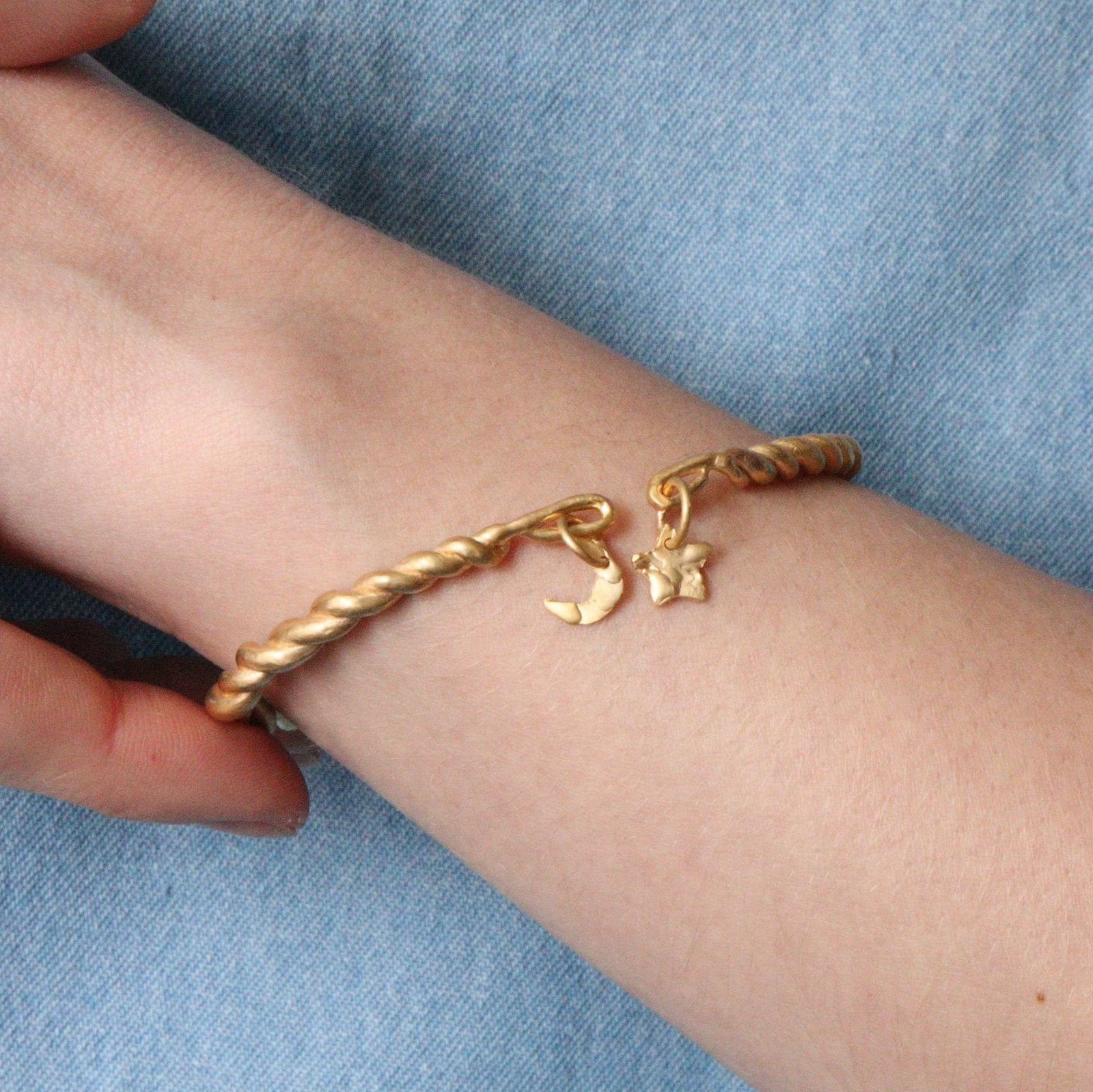 Tumbling Waves Bangle