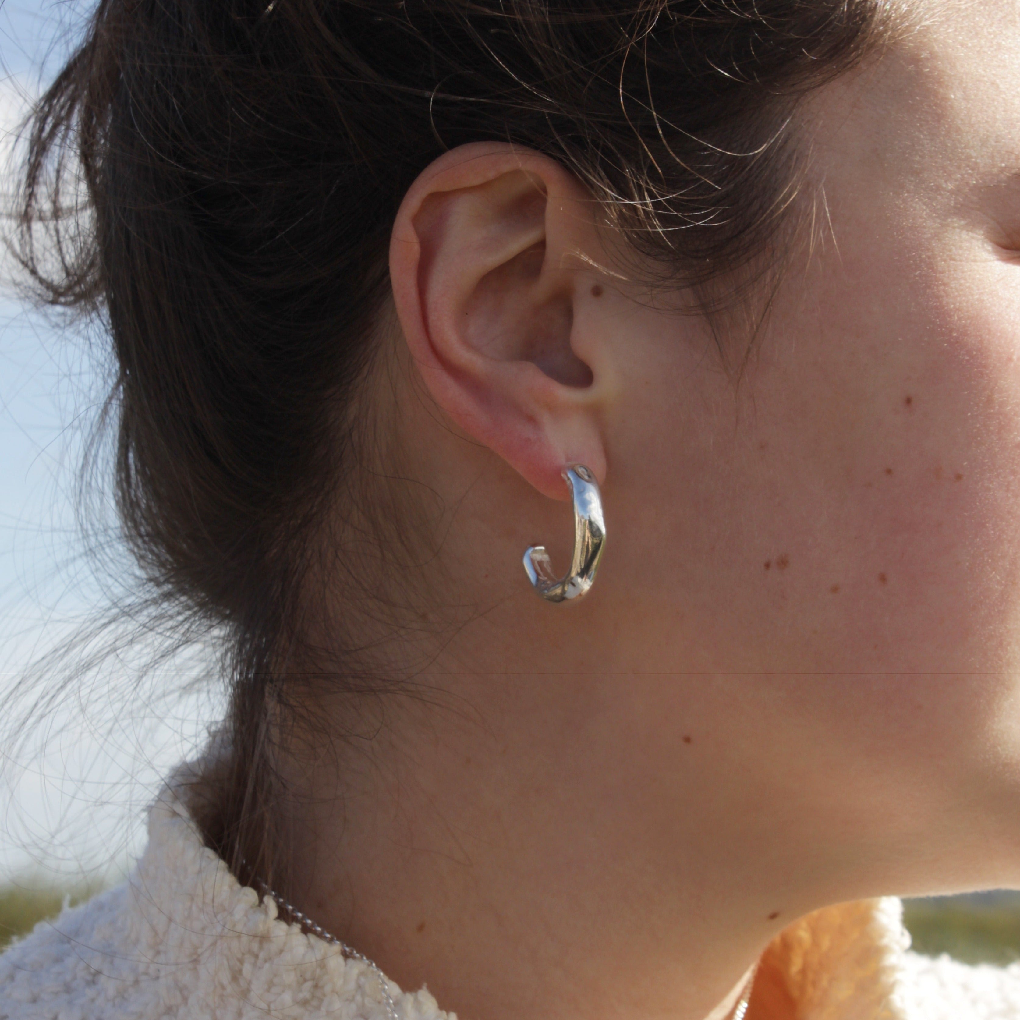 The Esme hoops feature a gorgeous organic texture inspired by the best selling Molten Collection. Esme means 